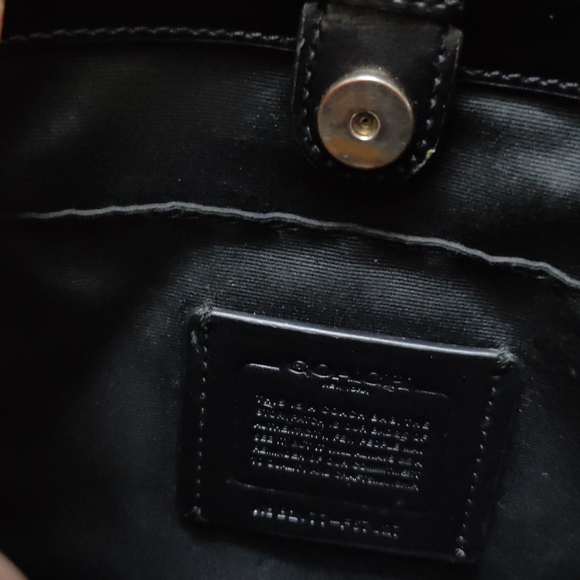 Coach HandBag - Picture 6 of 6